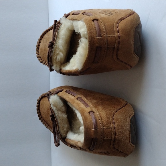 Ugg women 's Dakota slippers, Chestnut S 7. - Picture 3 of 9